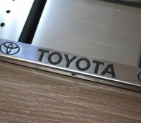 Авто рамка номера Toyota из нержавейки