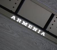 LED авторамка из нержавеющей стали со светящейся надписью Armenia