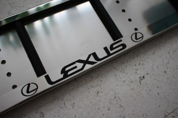 Рамка для автономера Lexus Лексус из нержавейки