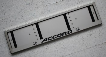 Рамка для номера Хонда Аккорд из нержавеющей стали с логотипом