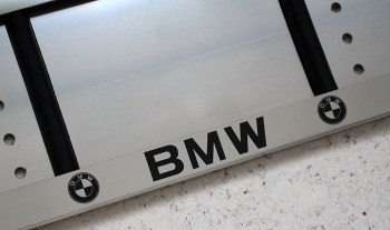 Номерная авто рамка для номера BMW БМВ из нержавеющей стали