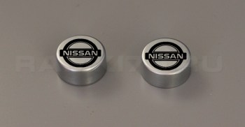 Заглушки-колпачки Nissan на отверстия в номере