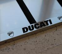 Мото рамка Ducati из нержавеющей стали с надписью
