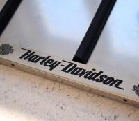 Антивандальная мото рамка Harley-Davidson из нержавеющей стали
