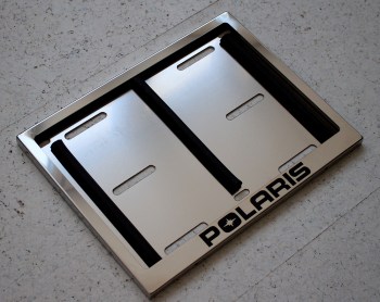 Номерная рамка Polaris Полярис квадроцикла из нержавеющей стали
