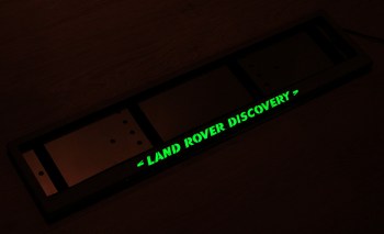 Автомобильная рамка из нержавейки с подсветкой надписи Land Rover Dicovery со светящейся надписью Ленд Ровер