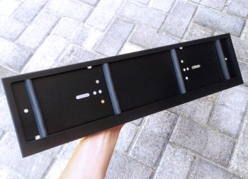 Номерная рамка для Китайского автомобиля черная стальная