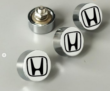 Заглушки-колпачки Honda на отверстия в номере