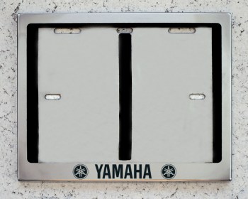 Номерные мото рамки из нержавеющей стали для номера с надписью Yamaha Ямаха