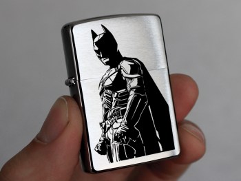 Зажигалка Зиппо Бэтмен Zippo Batman с гравировкой