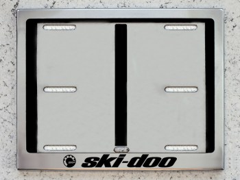 Номерная рамка снегохода BRP Ski-Doo для номера с надписью из нержавеющей стали
